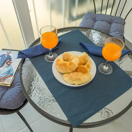 Apartment La Perla *