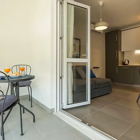 Apartment La Perla *